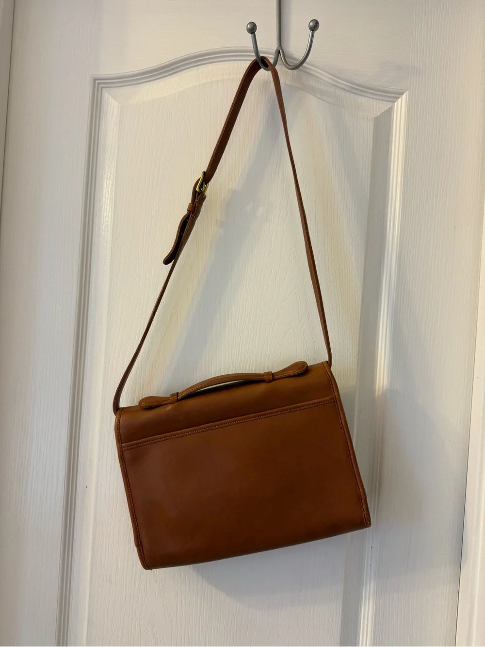 Vintage Leather Coach Slim Satchel/Brief Bag in British Tan
